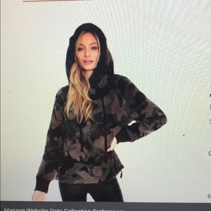 Dylan Heather Pile Camo Zip Up